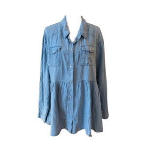 Curvy Chambray Button Down